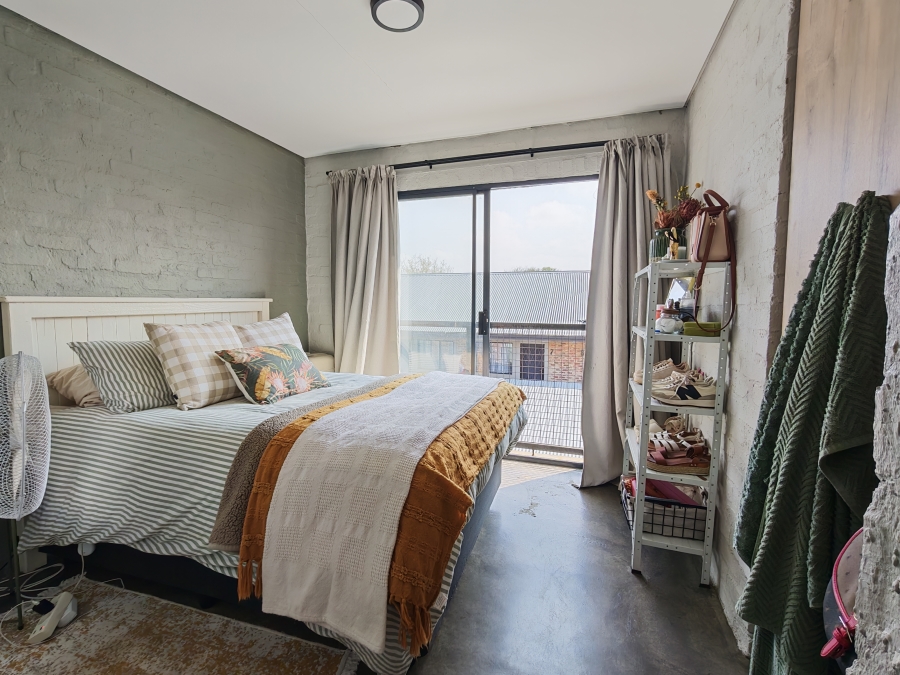 1 Bedroom Property for Sale in Kannoniers Park North West